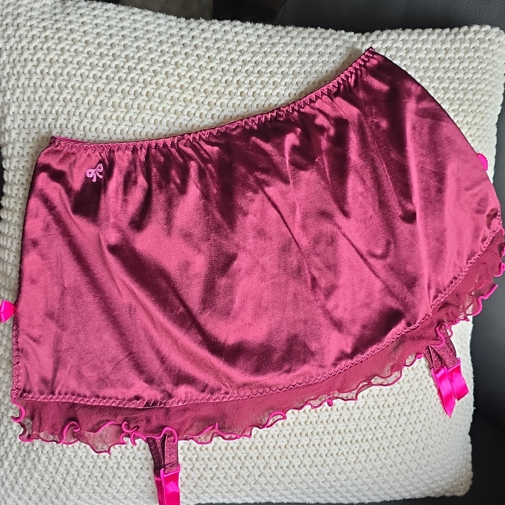 Victoria's Secret VTG Second Skin Satin Slip Dupont Skirt Thong Panty LARGE